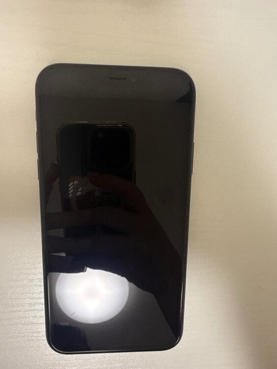 iPhoneXR ブラック 128GB（スマホ）の商品画像 - 査定依頼日：2025年4月30日 - 最高査定価格：13,000円