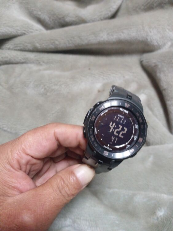 G-SHOCK MR-G PRG-330（高級時計）の商品画像 - 査定依頼日：2025年11月13日 - 最高査定価格：5,000円