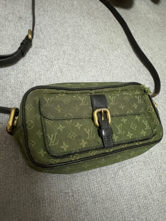 ショルダー（ブランドバッグ）の商品画像 - 査定依頼日：2026年2月13日 - 最高査定価格：43,000円