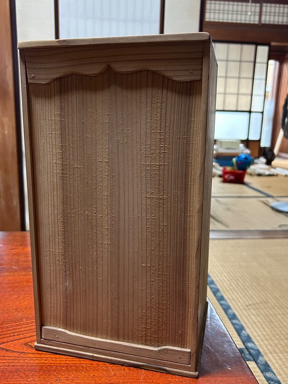 九谷焼き（美術品・骨董品）の商品画像 - 査定依頼日：2026年7月13日 - 最高査定価格：3,000円