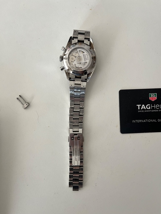 タグホイヤー カレラ タグ CV2016.BA0786 ブラック（高級時計）の商品画像 - 査定依頼日：2025年12月6日 - 最高査定価格：105,000円