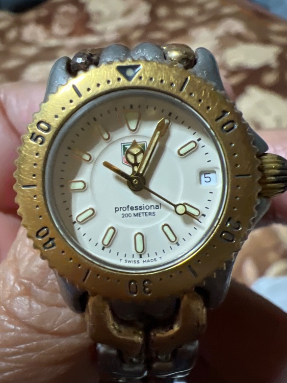 タグホイヤー その他 WG 1421-（高級時計）の商品画像 - 査定依頼日：2025年10月28日 - 最高査定価格：50,000円