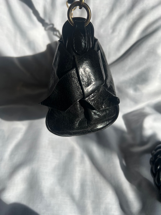 ハンドバッグ（ブランドバッグ）の商品画像 - 査定依頼日：2026年3月2日 - 最高査定価格：30,000円