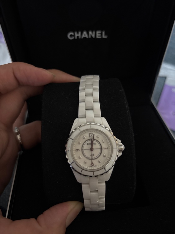 シャネル J12 （高級時計）の商品画像 - 査定依頼日：2026年2月16日 - 最高査定価格：350,000円