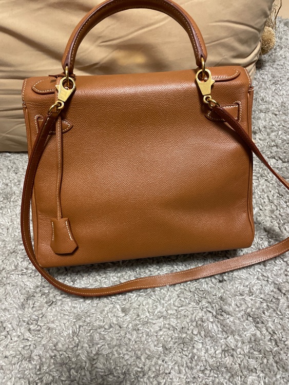 祖母からの譲り物でわからない。（ブランドバッグ）の商品画像 - 査定依頼日：2025年12月4日 - 最高査定価格：2,550,000円