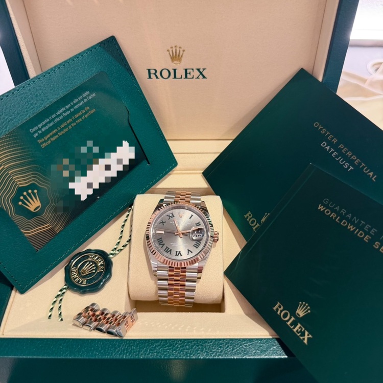 デイトジャスト 126231 [ローマン ジュビリーブレスレット スレート]（高級時計）の商品画像 - 査定依頼日：2025年10月22日 - 最高査定価格：2,450,000円