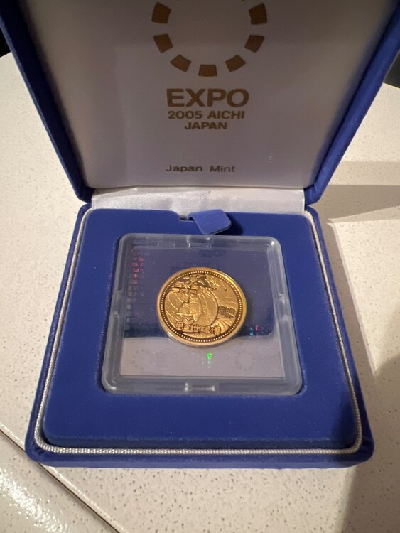 日本国際博覧会記念金貨（金・貴金属）の商品画像 - 査定依頼日：2024年3月18日 - 最高査定価格：160,000円
