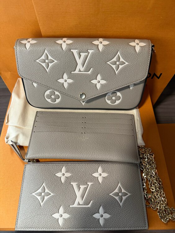 ポシェットフェリシー アンプラント（ブランドバッグ）の商品画像 - 査定依頼日：2025年5月26日 - 最高査定価格：200,000円