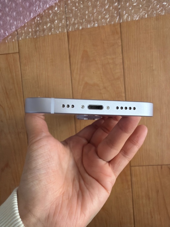 iPhone14（スマホ）の商品画像 - 査定依頼日：2026年4月17日 - 最高査定価格：65,000円