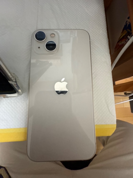 iPhone iPhone 13 128GB docomo（スマホ）の商品画像 - 査定依頼日：2026年9月18日 - 最高査定価格：37,000円