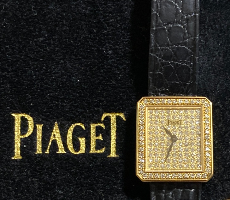 ピアジェ PIAGET プロトコール ダイヤベゼル文字盤 K18YG/革（高級時計）の商品画像 - 査定依頼日：2026年7月3日 - 最高査定価格：1,300,000円