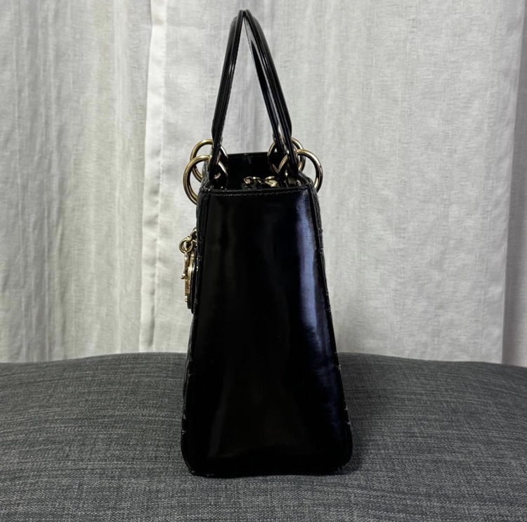 ディオール  （ブランドバッグ）の商品画像 - 査定依頼日：2026年1月28日 - 最高査定価格：180,000円