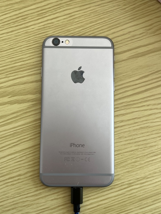 iPhone6 64GB SIMフリー（スマホ）の商品画像 - 査定依頼日：2026年3月12日 - 最高査定価格：1,000円