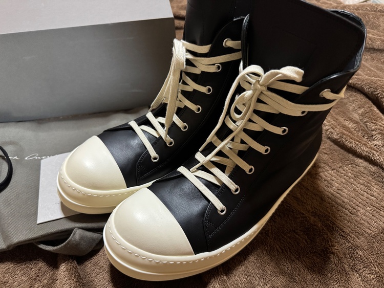 リックオウエンス（古着・ファッション）の商品画像 - 査定依頼日：2025年12月27日 - 最高査定価格：22,000円