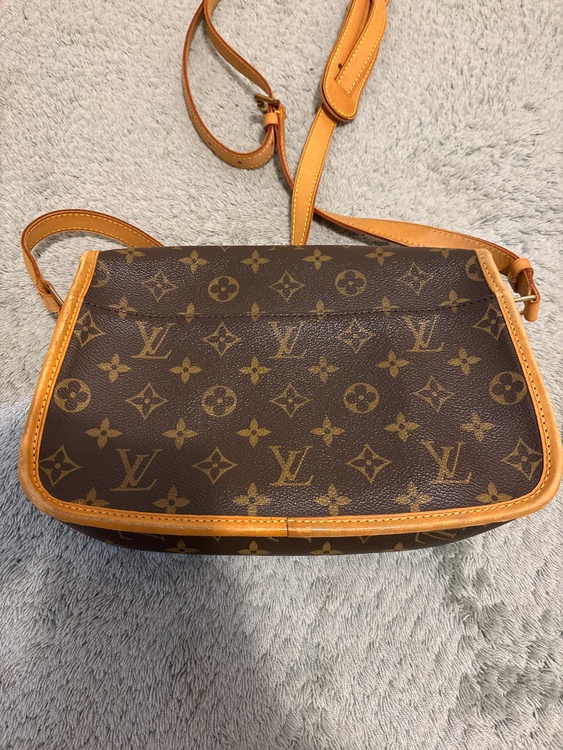 ルイヴィトン モノグラム（ブランドバッグ）の商品画像 - 査定依頼日：2026年8月14日 - 最高査定価格：100,000円