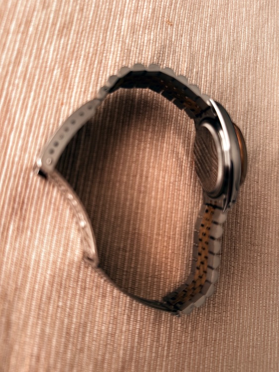 ロレックス デイデイト （高級時計）の商品画像 - 査定依頼日：2025年11月10日 - 最高査定価格：1,050,000円