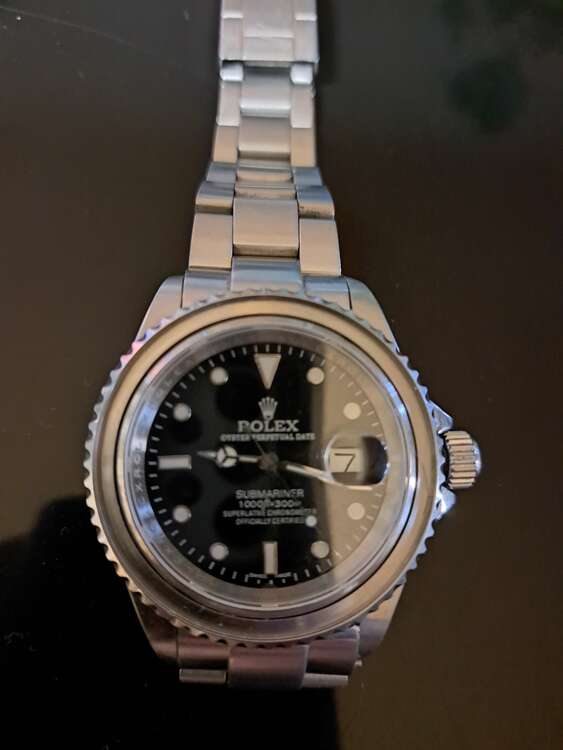 ロレックス サブマリーナー 16610L（高級時計）の商品画像 - 査定依頼日：2025年5月24日 - 最高査定価格：1,400,000円