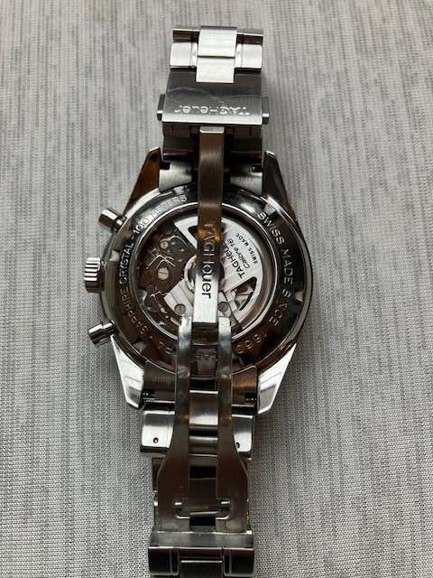 タグホイヤー カレラ タグホイヤークロノグラフCV2010.BA0786（高級時計）の商品画像 - 査定依頼日：2025年5月19日 - 最高査定価格：165,000円