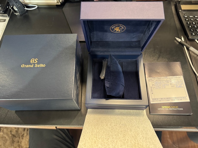 セイコー スプリントドライブ SBGA30（高級時計）の商品画像 - 査定依頼日：2025年7月31日 - 最高査定価格：320,000円