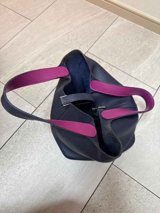 ピコタン（ブランドバッグ）の商品画像 - 査定依頼日：2025年9月9日 - 最高査定価格：350,000円