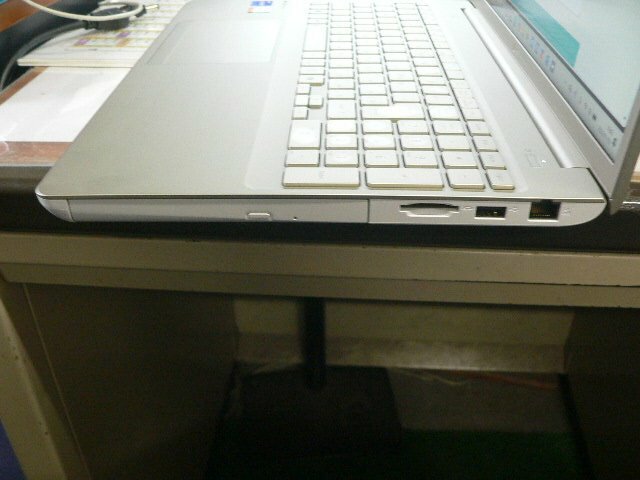 W6AZMY7BCG（PC・タブレット）の商品画像 - 査定依頼日：2026年1月19日 - 最高査定価格：1円