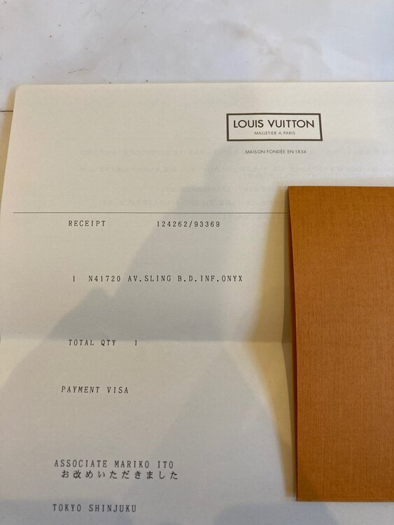 ルイヴィトン ダミエアンフィニ アヴェニュ スリングバッグ ボディバッグ（ブランドバッグ）の商品画像 - 査定依頼日：2024年3月30日 - 最高査定価格：180,000円
