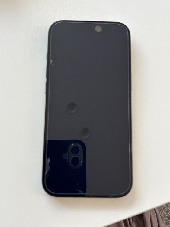 iPhone15（スマホ）の商品画像 - 査定依頼日：2026年3月30日 - 最高査定価格：66,000円