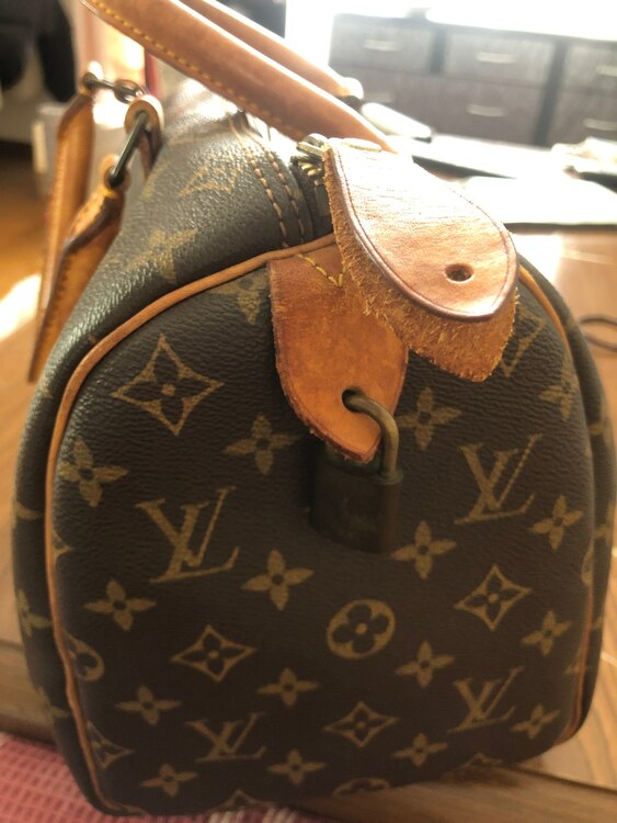 ルイヴィトン スピーディー （ブランドバッグ）の商品画像 - 査定依頼日：2025年1月18日 - 最高査定価格：25,000円