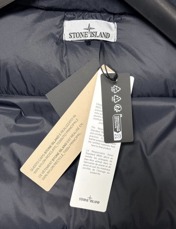STONE ISLAND ロングダウン ダウンコート（古着・ファッション）の商品画像 - 査定依頼日：2026年8月28日 - 最高査定価格：28,000円