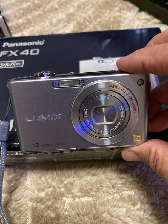 LUMIX  DMC-FX40（カメラ）の商品画像 - 査定依頼日：2026年4月7日 - 最高査定価格：5,000円
