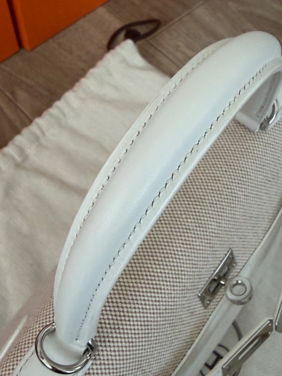 エルメス ケリー （ブランドバッグ）の商品画像 - 査定依頼日：2025年11月30日 - 最高査定価格：100,000円