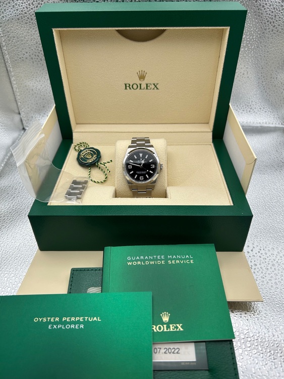 エクスプローラー36（高級時計）の商品画像 - 査定依頼日：2025年6月14日 - 最高査定価格：1,350,000円