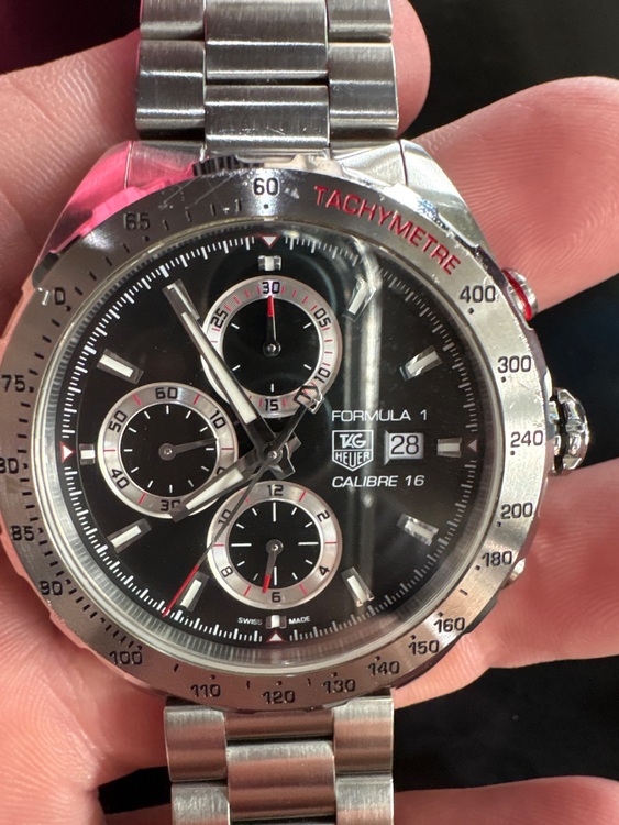 タグホイヤー フォーミュラ caz2010-0 wuu792（高級時計）の商品画像 - 査定依頼日：2025年6月28日 - 最高査定価格：140,000円