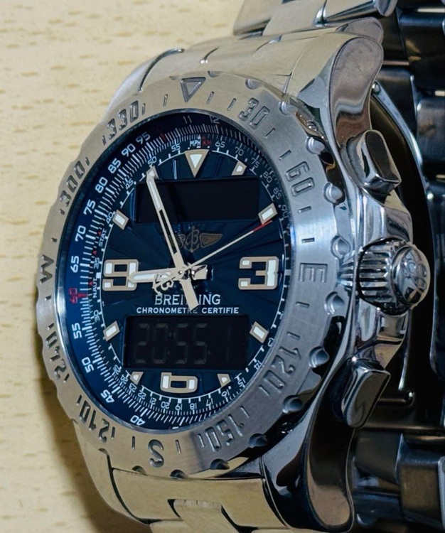 ブライトリング その他 B（高級時計）の商品画像 - 査定依頼日：2025年8月23日 - 最高査定価格：240,000円