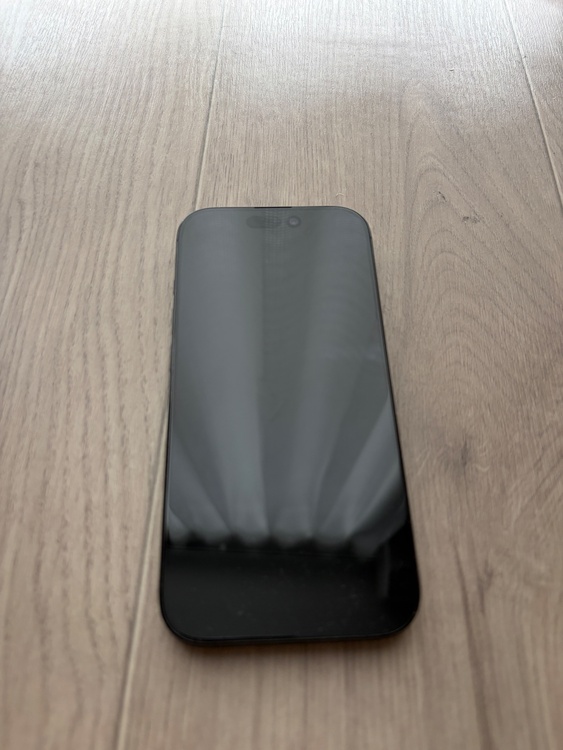 iPhone iPhone 16 Pro 128GB au（スマホ）の商品画像 - 査定依頼日：2026年7月4日 - 最高査定価格：107,500円