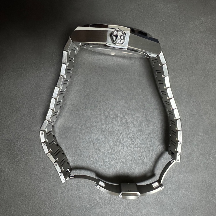 デファイ　スカイライン（高級時計）の商品画像 - 査定依頼日：2026年2月6日 - 最高査定価格：970,000円