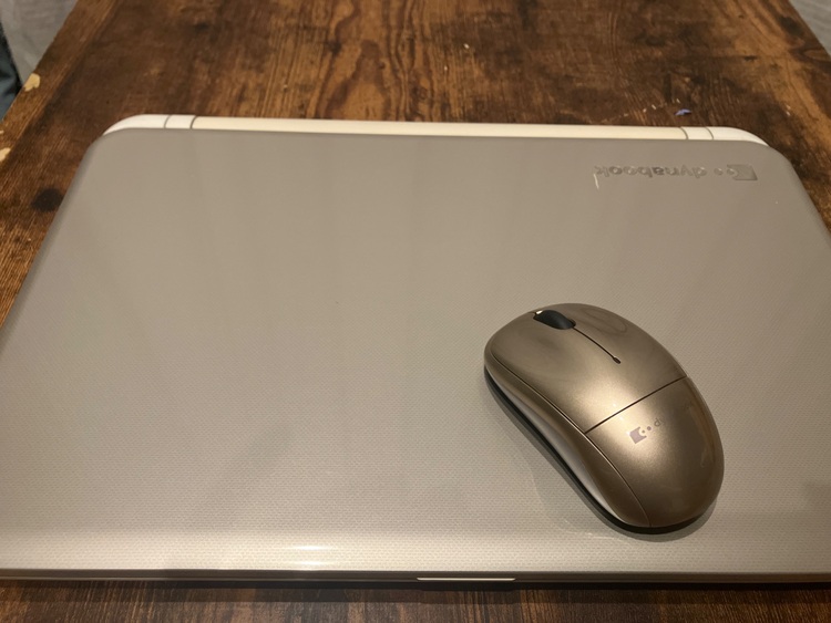 dynabook PT55-45MSXG（PC・タブレット）の商品画像 - 査定依頼日：2025年10月16日 - 最高査定価格：100,000円