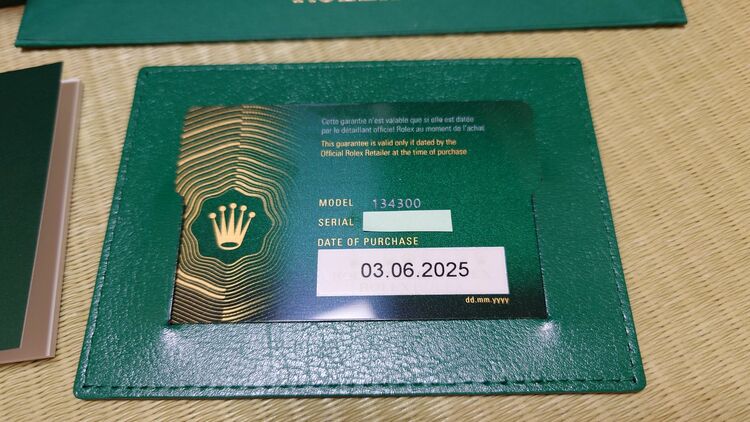 ロレックス パーペチュアル （高級時計）の商品画像 - 査定依頼日：2025年6月4日 - 最高査定価格：1,400,000円