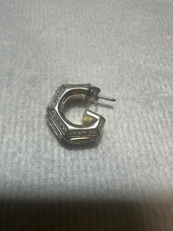 グッチ  （ブランドバッグ）の商品画像 - 査定依頼日：2025年8月29日 - 最高査定価格：6,000円