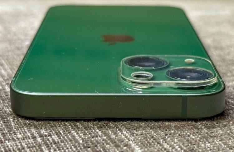 iPhone 13 128GB 楽天モバイル（スマホ）の商品画像 - 査定依頼日：2025年10月9日 - 最高査定価格：43,000円