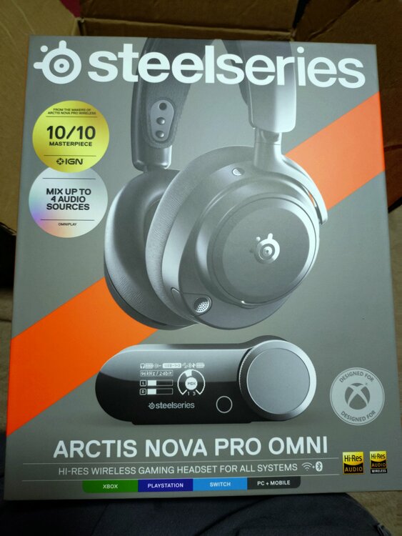 SteelSeries Arctis Nova Pro Omni（オーディオ・スピーカー）の商品画像 - 査定依頼日：2026年6月17日 - 最高査定価格：34,100円