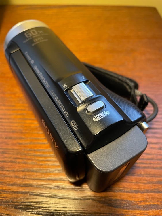 HANDYCAM（カメラ）の商品画像 - 査定依頼日：2025年12月14日 - 最高査定価格：10,000円