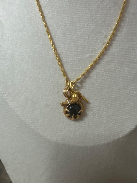 02073595 （金・貴金属）の商品画像 - 査定依頼日：2026年3月9日 - 最高査定価格：125,000円