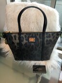 ドルチェアンドガッパーナ（ブランドバッグ）の商品画像 - 査定依頼日：2024年12月21日 - 最高査定価格：20,000円