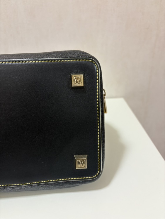 スハリ アンジェニューPM M91805（ブランドバッグ）の商品画像 - 査定依頼日：2026年1月31日 - 最高査定価格：60,000円