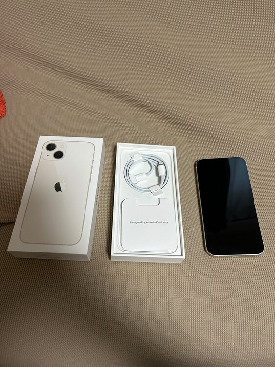 ホワイト（スマホ）の商品画像 - 査定依頼日：2025年1月4日 - 最高査定価格：48,000円