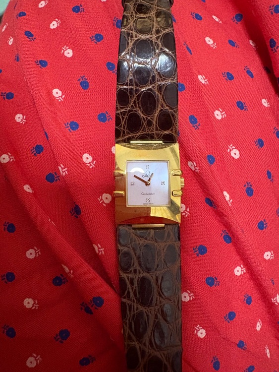 オメガ コンステーション 1631736（高級時計）の商品画像 - 査定依頼日：2025年10月18日 - 最高査定価格：420,000円