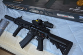 DEVGRU HK416D  EOTECドットサイト＆ブースター付き（エアガン・ミリタリー用品）の商品画像 - 査定依頼日：2020年6月23日 - 最高査定価格：31,000円