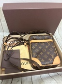 LOUIS VUITTON ダヌーブ PM モノグラム 型番：M45266（ブランドバッグ）の商品画像 - 査定依頼日：2026年9月16日 - 最高査定価格：100,000円