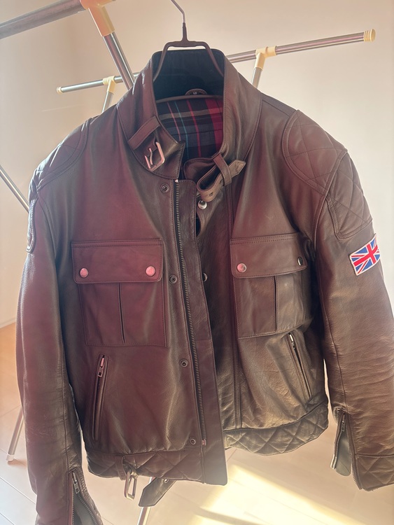 AJS バイク　ジャケット（古着・ファッション）の商品画像 - 査定依頼日：2025年8月23日 - 最高査定価格：2,000円